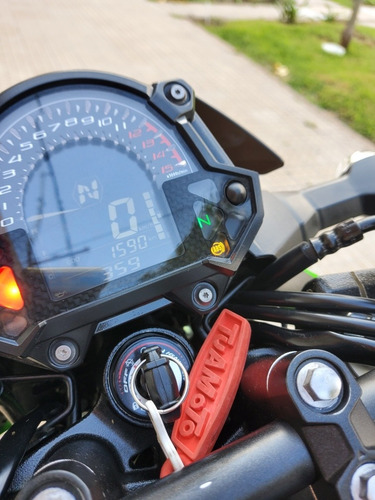 Z 400 $ 1.120.000.- Solo 1590 Kms. Tuamoto