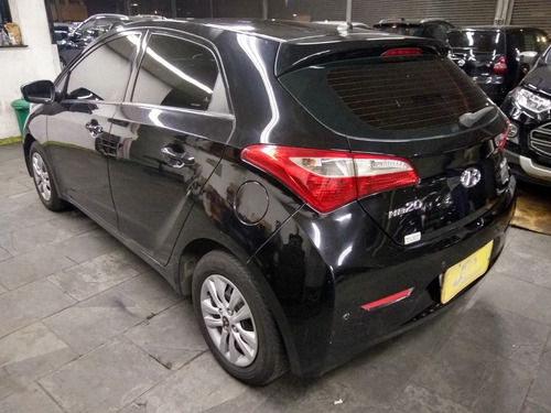 Imagem 9 de 12 de Hyundai Hb20 1.6 Flex Comfort Plus Completo Couro 2013 Preto