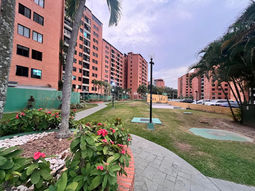 Apartamento En Alquiler Colinas De La Tahona Mls #25-14026