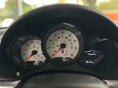 Estrena Auto!!! Es Un Azul Hermoso Y Con Poco Kilometraje