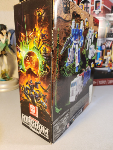 Transformer War For Cybertron Kingdom Ultramagnus (2600 Ms) (Usado)