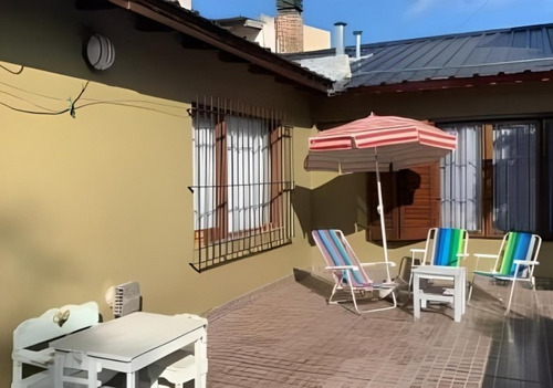 Imagen 3 de 17 de Venta De Chalet En Mar Del Plata, Barrio Los Pinares
