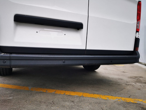 Imagen 10 de 11 de Volkswagen Crafter 18 Pasajeros Turismo 3.5 Lwb 2021