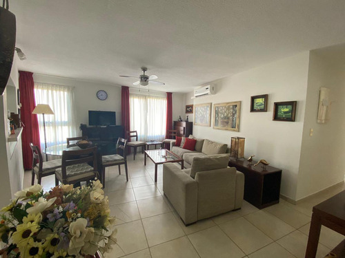 Apartamento, 2 Dormitorios, 2 Baños, Torre Con Servicios