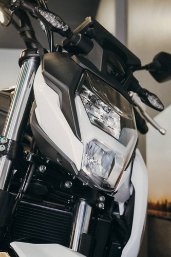 Imagen 2 de 17 de Cfmoto Nk 400 Concesionario Oficial Con Tablero Tft Nuevo!