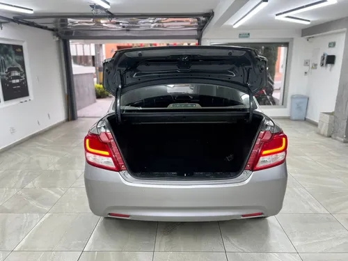 Suzuki Swift Dziere AT 2023