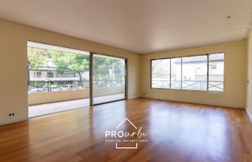 Departamento En Venta De 4 Dorm/190 M2/sector Golf/esc.milit