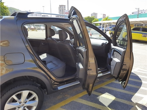 Imagem 8 de 11 de Renault Sandero 1.6 Stepway 16v Flex 4p Automático