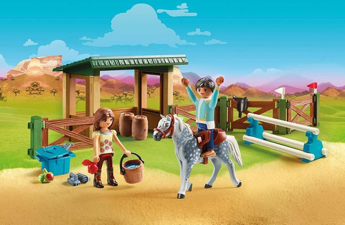 Spirit Riding Free Riding Arena Con Lucky Y Javier 