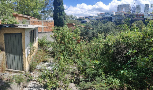 Terreno En Venta En Bosques De Las Lomas (v)