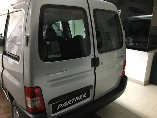 Peugeot Partner Confort 5 Plzs Hdi 0km Mati Ultimas Unidades