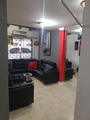 Imagen 12 de 29 de As En Venta Casa En Urbanización Sucre As