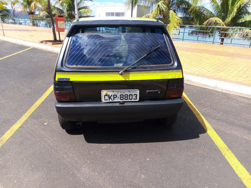 Imagem 3 de 11 de Fiat Uno 1.6 R