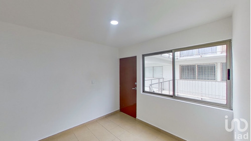 Venta Departamento 2 Ambientes Centro (área 1)