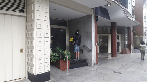 Dos Ambientes Interno Totalmente Reciclado A Nuevo 44m2 Con Renta