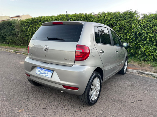 Volkswagen Fox 1.6 Vht I-motion Total Flex 5p