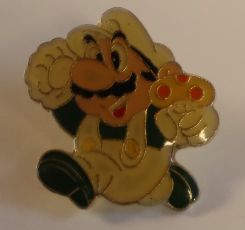 Pin Luigi Running 1988 Nintendo Super Mario Bros Mushroom (Usado)