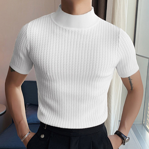 Playera Con Cuello Alto Y Manga Corta Con Estampado De Agua
