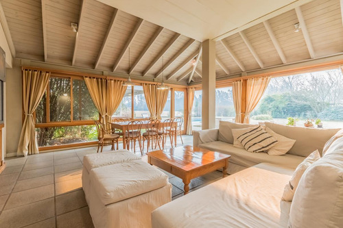 Casa En Mayling Con Vista A Cancha De Polo