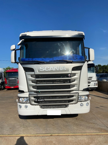Imagem 2 de 8 de Scania 124 G440 6x4 2014 Automático Bug Leve 10 Pneus Novos