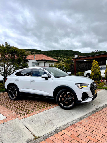 Audi Q3 Sportback 1.4 35 Tfsi Ambition Plus