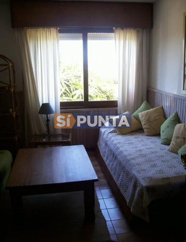Imagen 6 de 11 de Casa En Manantiales En Alquiler
