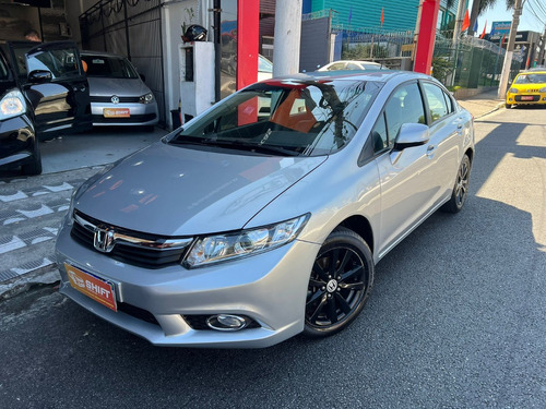 Honda Civic 1.8 Lxs Flex Aut. 4p