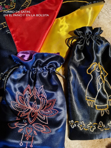 Paño De Lectura Tarot Bordado A Mano 12 Mandala Celeste