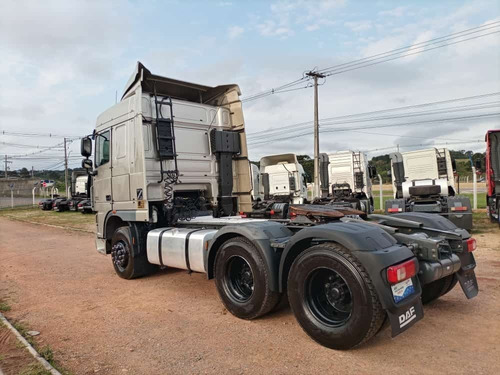 Imagem 6 de 15 de Daf 105.460 Xf 6x4 2014 Automático