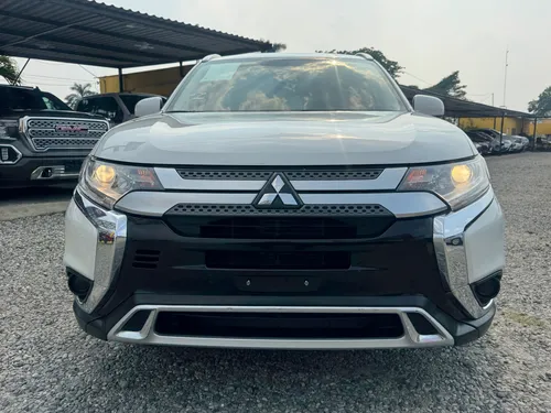 Mitsubishi Outlander 2.4 Es Cvt