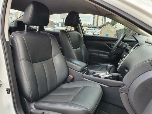 Imagen 11 de 15 de Nissan Altima 2017 2.5 Advance Cvt