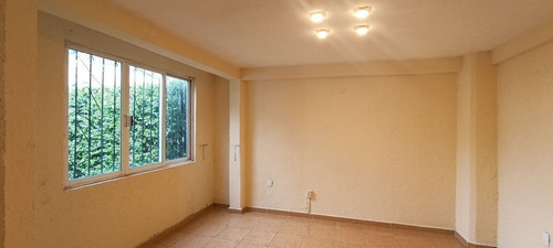 Imagen 25 de 30 de Cálida Y Amplia Casa En Venta - Condominio Privado En Cuajim