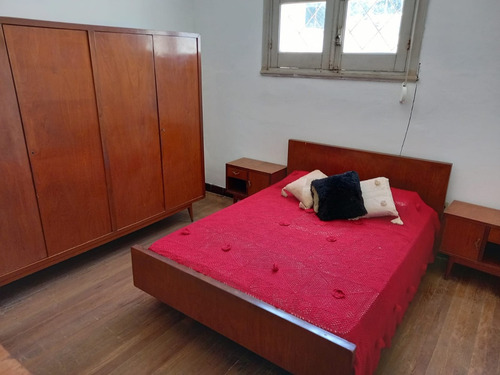 Imagen 9 de 14 de Casa De Altos Al Frente Con Balcón Y Azotea De Uso Exclusivo