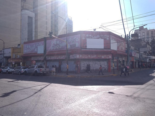 Imagen 2 de 15 de Super Local Ex Casa Tia. 1450 M2 En Pb. Frente A La Estacion De Quilmes.