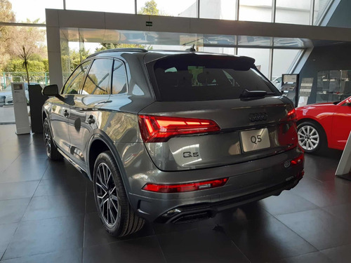 Imagen 5 de 15 de Audi Q5 45 Tfsi Quattro (245) Hp S Tronic S Line