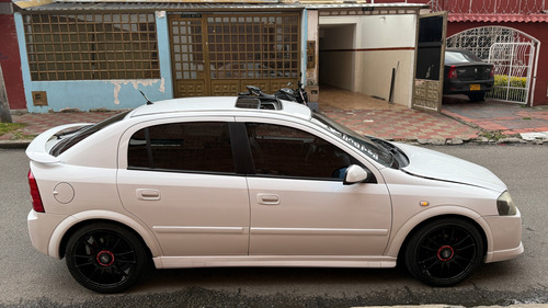 Chevrolet Astra Cd 2.0 5 p