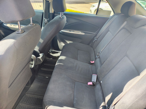 Toyota Yaris 1.5 Premium Sedan At