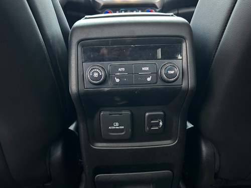 GMC Acadia 3.7 Denali At