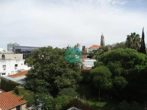 Venta Apartamento P.carretas 2 Dormitorio Ed.greeen Desing A Pasos De La Rambla