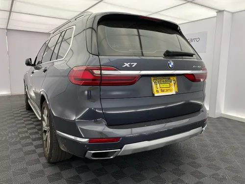 BMW X7 3.0 Xdrive 40i Pure Excelence