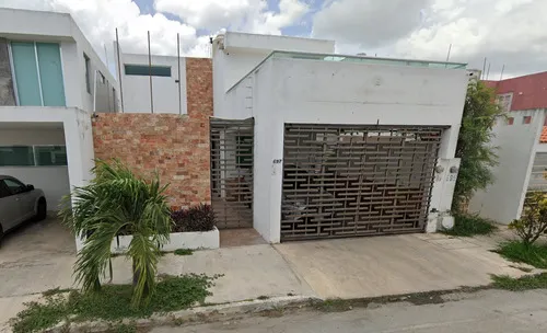Casa En Venta C. Av 51 697 Real Montejo, 97302 Merida Yucatan/ Recuperacion Bancaria Laab2
