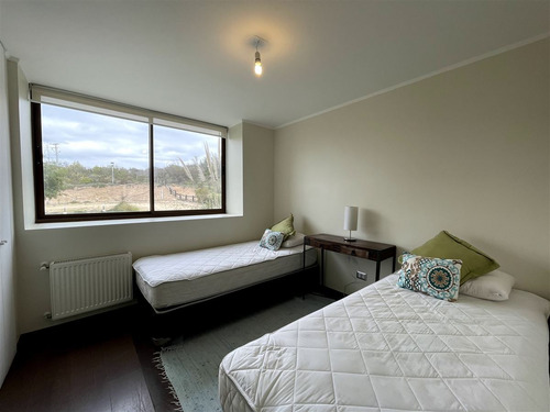 Departamento En Venta De 3 Dorm. En Las Cabras