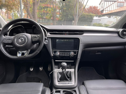 Imagen 10 de 13 de Mg Mg6 1.5 Mt Dlx