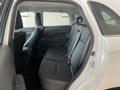 Imagem 10 de 10 de Mitsubishi Asx 2.0 16v 4x4 160cv Aut 2015