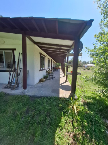 11,5ha Terreno Con Casa Y Piscina Lado Del Rio Unihue
