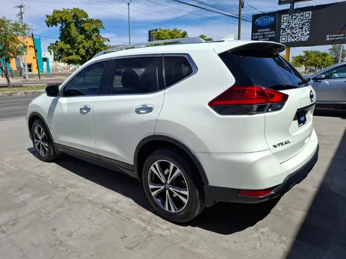 Nissan X-Trail 2.5 Exclusive 2 Row Cvt