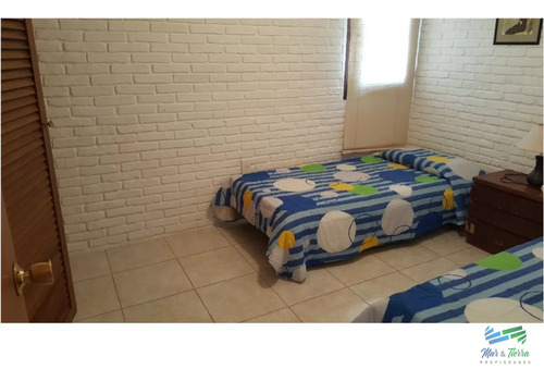 Tradicional Casa En Alquiler De Temporada, Cerca Del Shopping De Punta Del Este