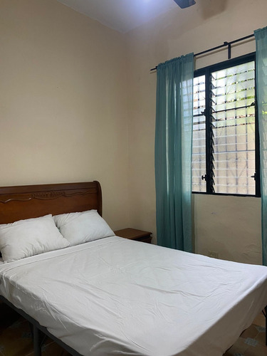 Alquiler Apartamento Amueblado De 2 Habitaciones Próximo Al Parque Independencia Y La Zona Colonial, Santo Domingo