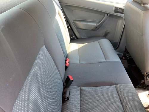 Volkswagen Gol 1.0 Giv - Completo