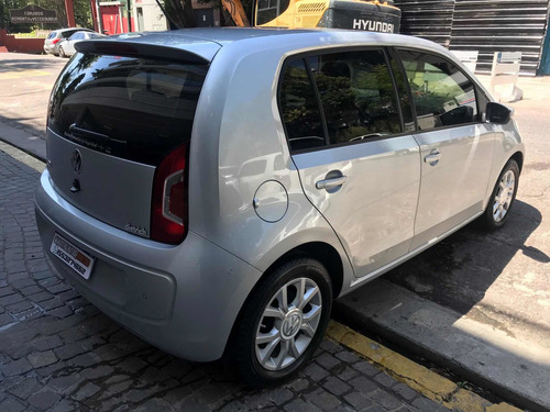 Volkswagen Up! 2014 1.0 High Up! 75cv 3 P